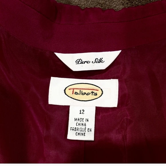 Talbots 100% Silk Magenta Blazer Size 12 - Picture 3 of 3